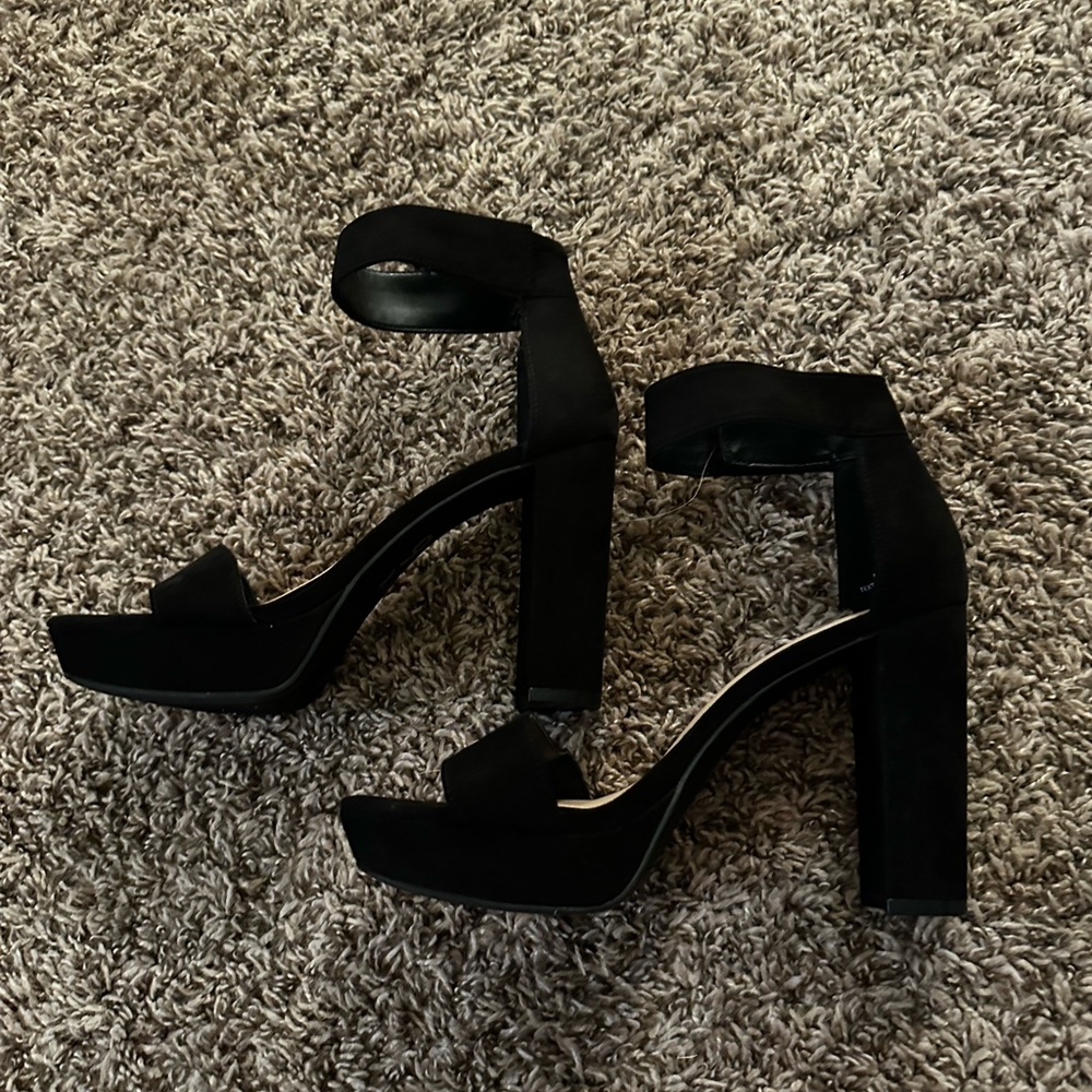 Mix No. 6 Black Heels